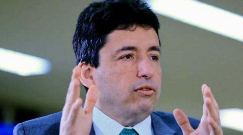 Daniel Vilela define Adriano Rocha Lima como vice para as eleições de 2026 em Goiás