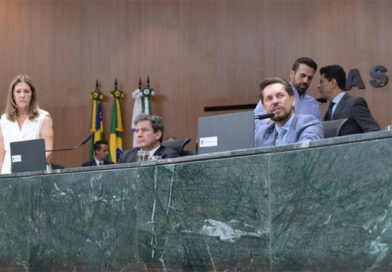 Plenário aprova realização de sessões exclusivamente às terças e quartas-feiras