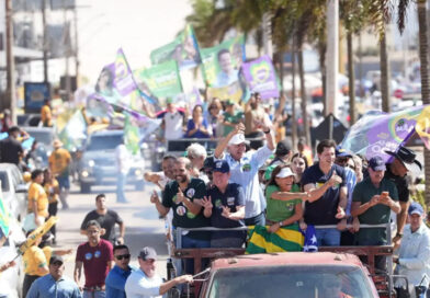 Primeira ação da campanha de Daniel Vilela impressiona pelo volume de carros e gente nas ruas no Entorno do DF