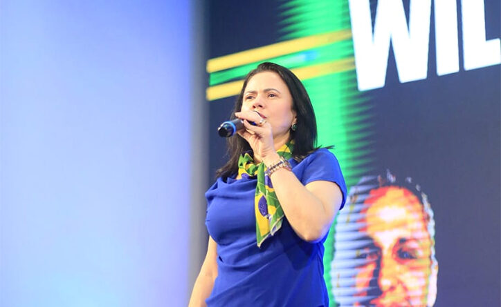 PL Goiás oficializa candidatura de Maria Yvelônia à Câmara dos Deputados em convenção estadual
