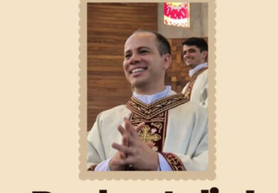 Paróquia São Maximiliano Maria Kolbe recebe o novo Vigário, Pe. Júlio, com celebração marcada pela fé e esperança