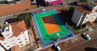 Quadra Poliesportiva da Cidade Jardins é entregue à população de Valparaíso