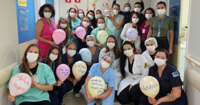 Equipe celebra o sucesso do primeiro transplante de medula óssea feito no Hospital de Base