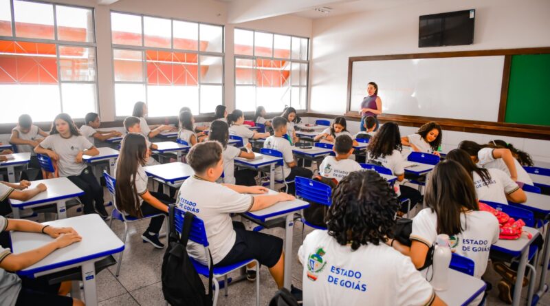 Estado convoca mais 250 professores aprovados em concurso público
