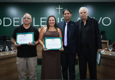 Educadores têm trajetórias reconhecidas em Sessão Especial em homenagem ao Dia do Professor