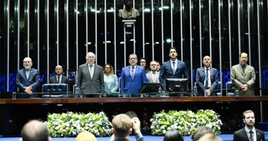 Senado celebra Dia do Médico com debate sobre a profissão