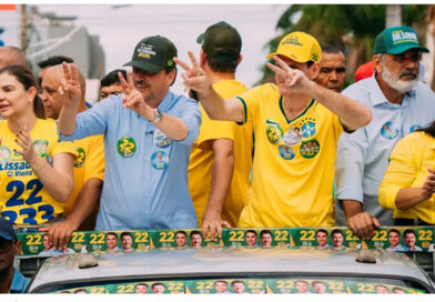 Wilder Morais encerra campanha com carreatas em Goiás